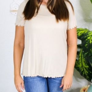 NWT HoneyMe brand khaki ribbed blouse with lettuce edges size 3x